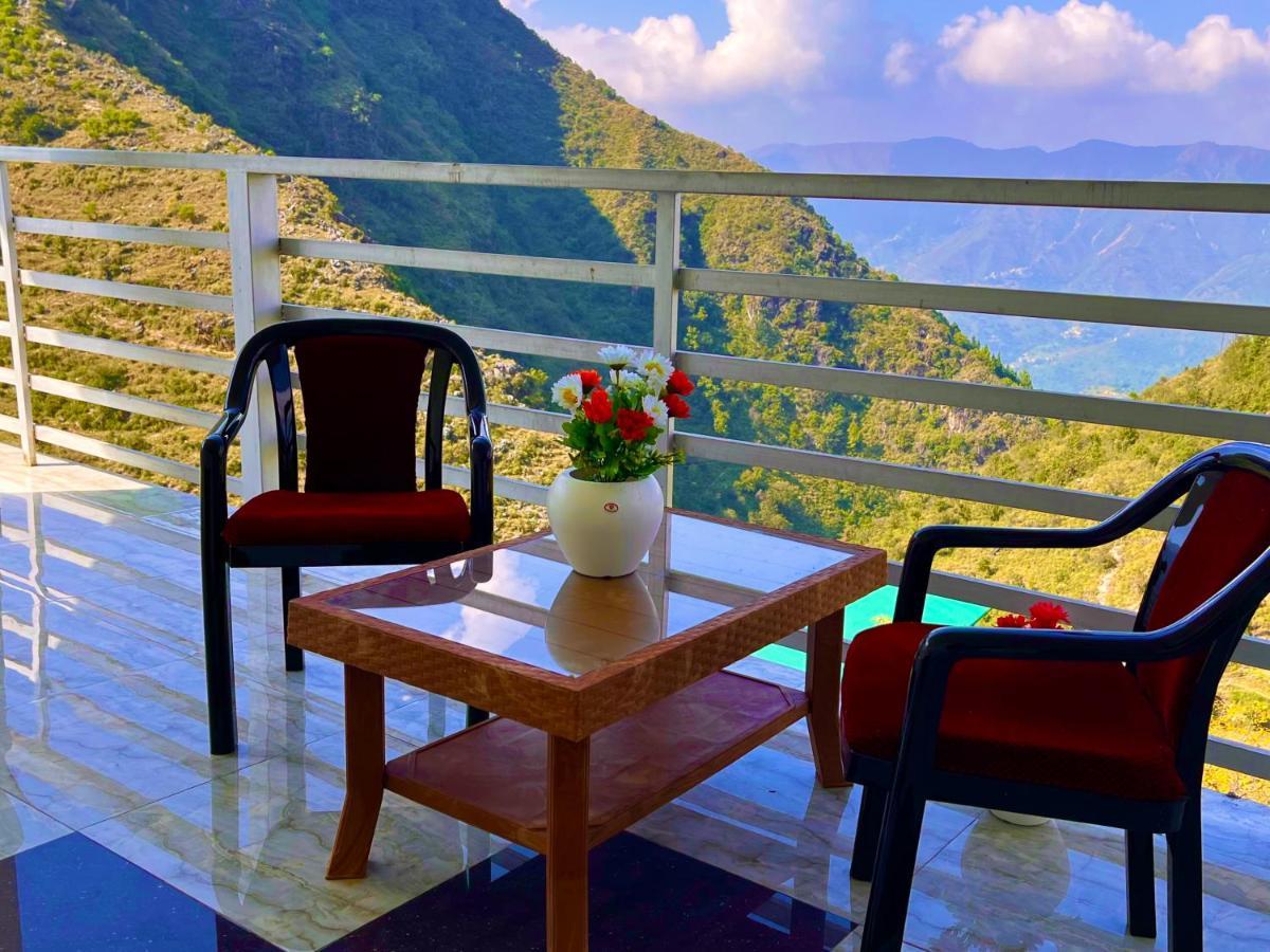 Sitara Resort, Scenic Mountain View Rooms With Balcony & Terrace Mussoorie Kültér fotó
