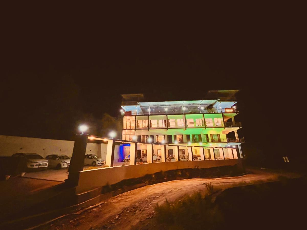 Sitara Resort, Scenic Mountain View Rooms With Balcony & Terrace Mussoorie Kültér fotó