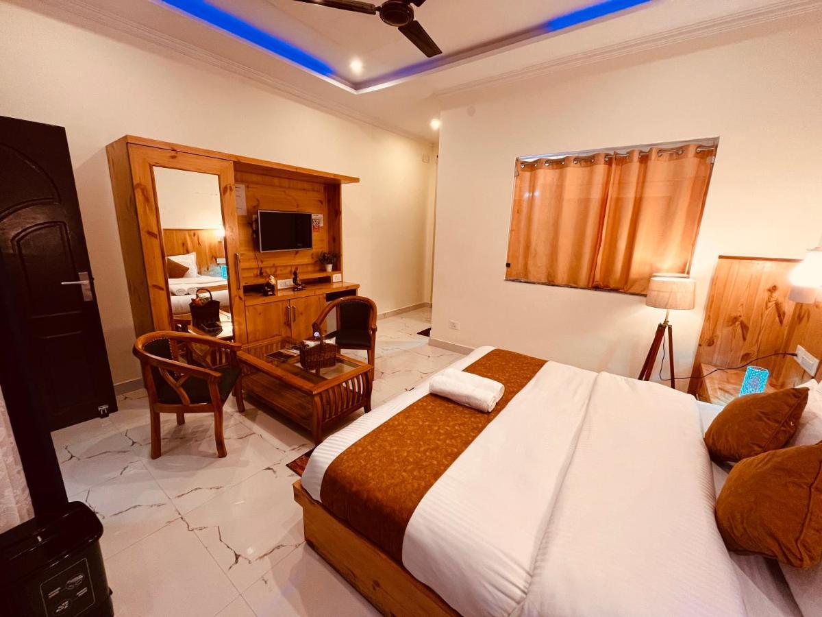 Sitara Resort, Scenic Mountain View Rooms With Balcony & Terrace Mussoorie Kültér fotó